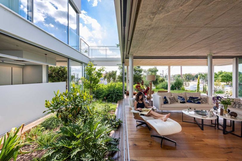 Garden-House-Cyprus-christos-pavlou-5-810x540
