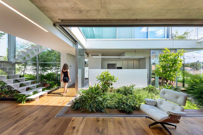 Garden-House-Cyprus-christos-pavlou-6-810x540